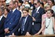 György herceg szívesen kíséri el szüleit a különféle sporteseményekre, itt épp a 2025-ös wimbledoni tenisztorna nézőterén szurkol a család. 