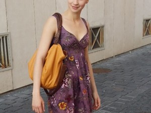 Csinos ruhával búcsúzik Törőcsik Franciska