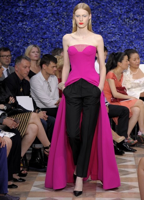 christian dior, dior, haute couture, divatbemutató, show, raf simons, kollekció, axente vanessa, rajzák kinga