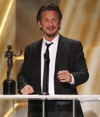 seanpenn-200x-d00002DE85dcd4ac7220c.jpg