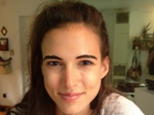 Modellblog: New York-i zsongás szőkített szemöldökkel