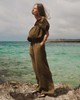 A LEBRAND x RESERVED nyári kollekciója effortless szabásokkal, trendi mintákkal és modern city to beach hangulattal hódít idén