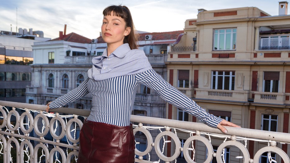 Emlékszel még A nagy pénzrablás Tokiójára, Úrsula Corberó színésznőre? Nagyon merész képpel indította az újévet