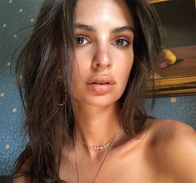 Emily Ratajkowski
