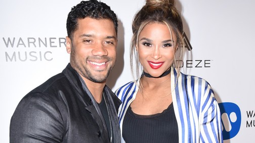 A várandós popsztárok mindent visznek! Itt egy újabb zseniális videós performansz