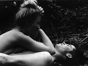 Szex a szabadban minden mennyiségben! Az anális szex a megosztó, a nézőközönség kizárt! Mire izgulnak a nők?