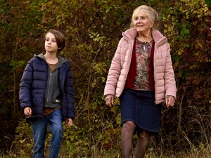 Vidéki nagymamák sötét titkokkal: ezt a filmet mindenkinek látnia kellene