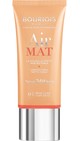 1. Egy enyhén matt, mégis szuperkönnyű alap tökéletes lesz ehhez a sminkhez. Válaszd hozzá a BOURJOIS termékét és vidd fel vékony rétegben az arcbőrödre!Air Mat alapozó BOURJOIS 4299 FtGLAMOUR-kuponnal 40% kedvezménnyel: 3119 Ft