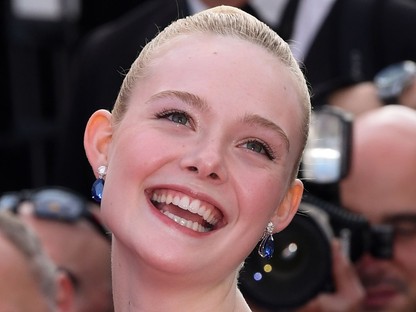 Elle Fanning 5 tökéletes ruhája, amivel letarolta Cannes-t
