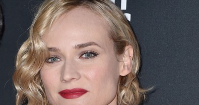 Diane gyönyörű vagy, de ez a ruha tragédia