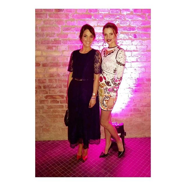 Debreczeni Zita legjobb közösségimédia-sztár jelölt és unokatestvére, Debreczeni Dóra