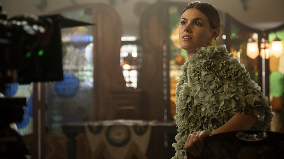 Csobot Adél nagyon élvezi a színészkedést, és leginkább színésznőként képzeli el a jövőjét