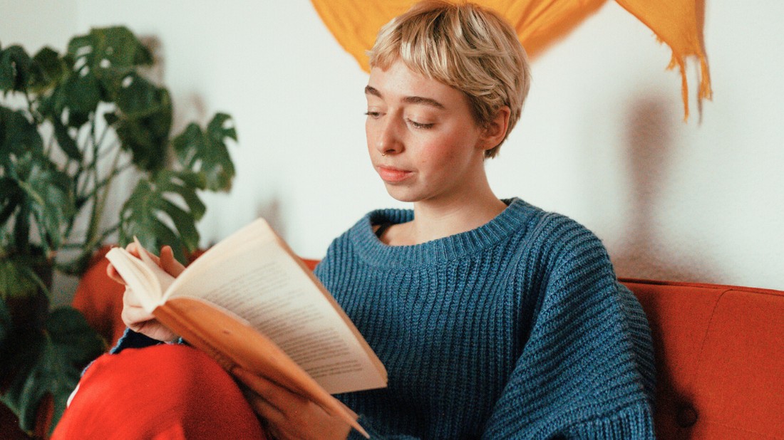 A közösségi média, különösen a BookTok, megnövelte a romantikus regények népszerűségét