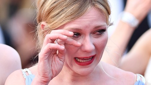 Ezért sírta el magát Kirsten Dunst Cannes-ban a vörös szőnyegen