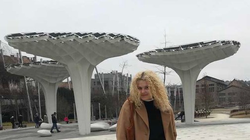 Végh Dóri egy kis csavart vitt a mai szettjébe