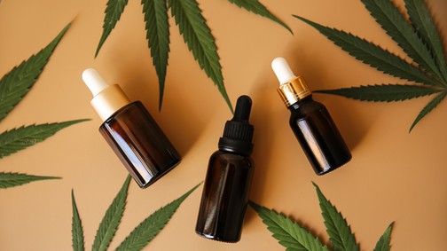 Itt a megoldás szinte mindenre: szedj CBD-olajat!