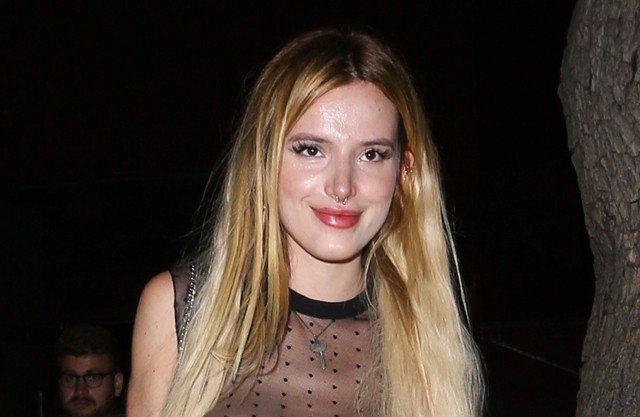 Bella Thorne street style