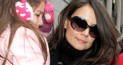 Minden rózsaszín Suri Cruise-on