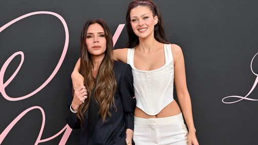 Nicola Peltz Beckham engedélyt kapott, hogy Victoria Beckham gardróbjában turkáljon