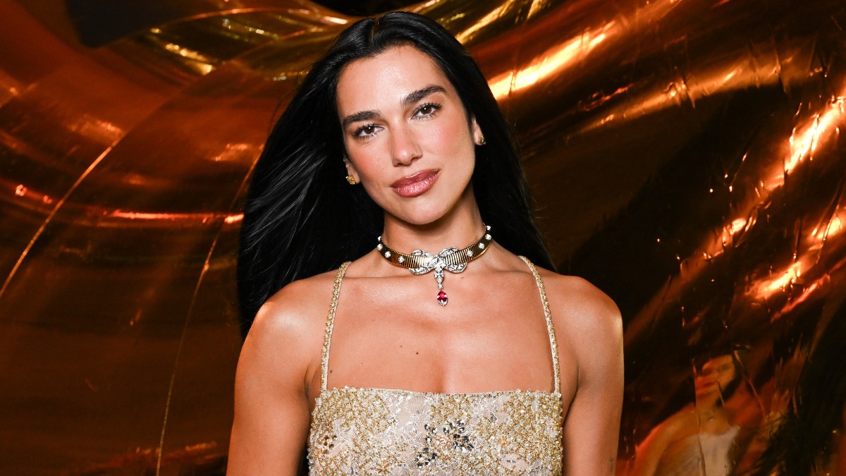 Dua Lipa bikinis fotója felperzselte az Instagramot, bomba formában van az énekesnő