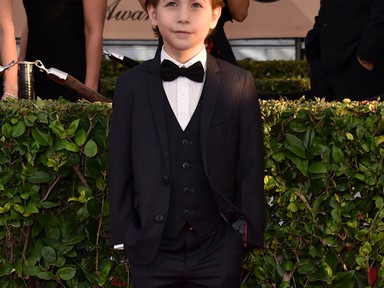 Ez a nap legcukibb fotója: a 9 éves gyerekszínész és plédaképe, Leo