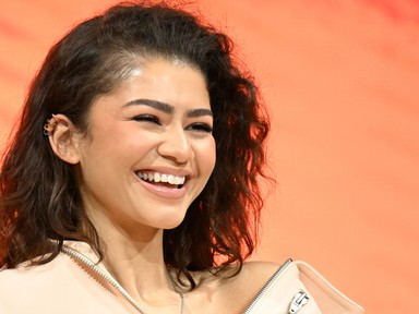 Hoppá! Zendaya fehérnemű nélkül lépett a vörös szőnyegre