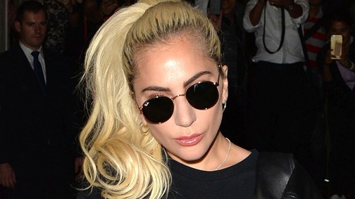 Lady Gaga forró nadrágja tényleg nagyon forró