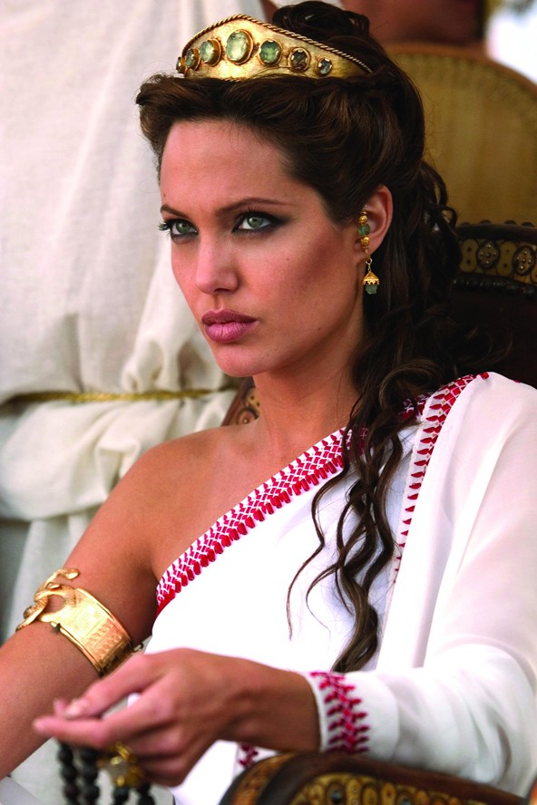 angelina jolie, hasonmás, mara teigen, instagram, kylie jenner, videó, hasonlít