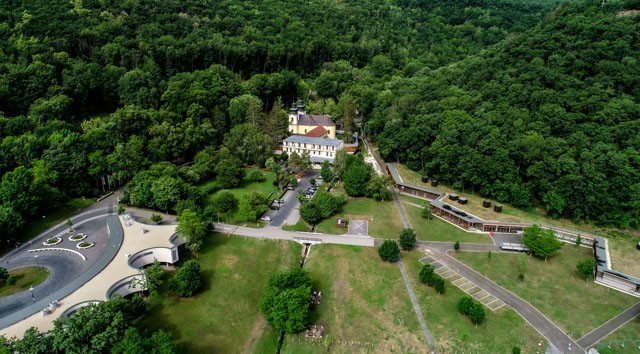 Legszebb őszi esküvői helyszínek: mesébe illő helyek Magyarországon