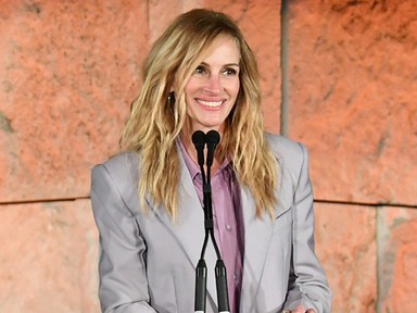 Imádni fogod Julia Roberts őrülten bohó szettjét