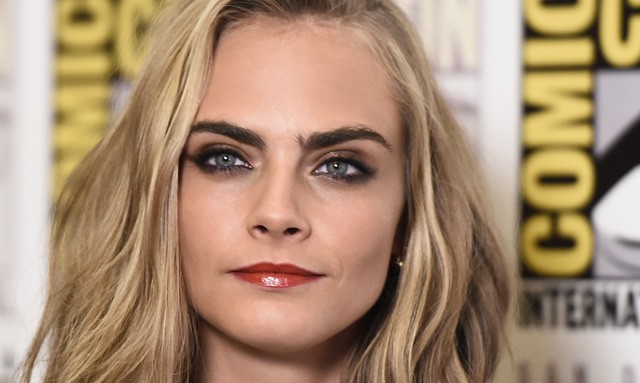cara delevingne, suicide squad, öngyilkos osztag, frizura, haj, hajvágás, topmodell, képregény, comic con