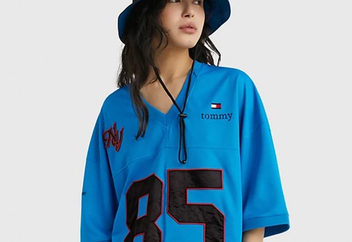 A divatvilág a focit ünnepli, most mindenki futballmezben jár