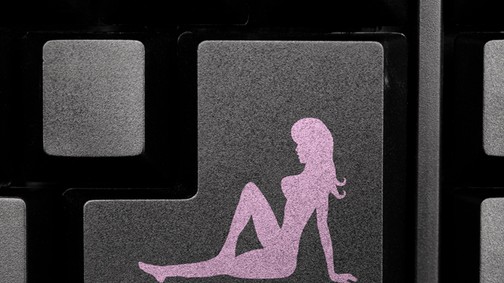 Kiderült! Ezért néznek a heteró nők leszbikus pornót