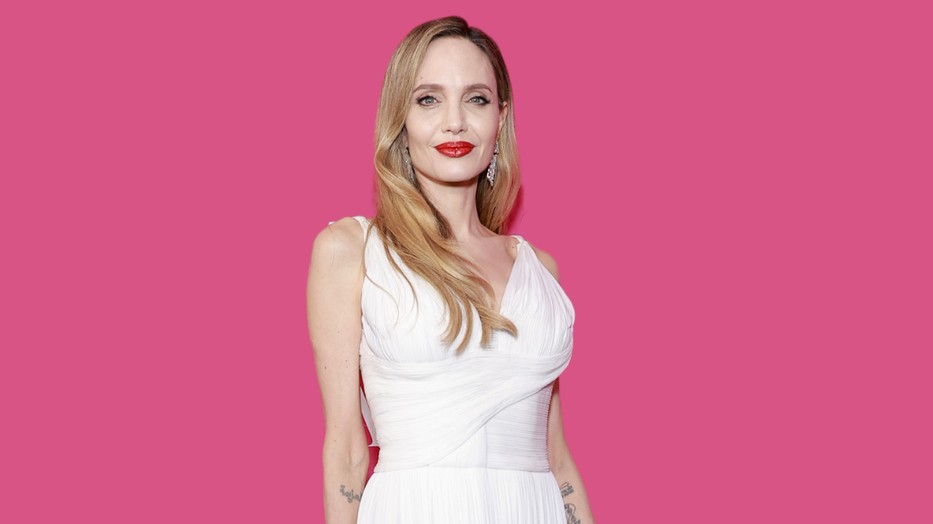 Angelina Jolie egy reklámban tűnt fel a minap