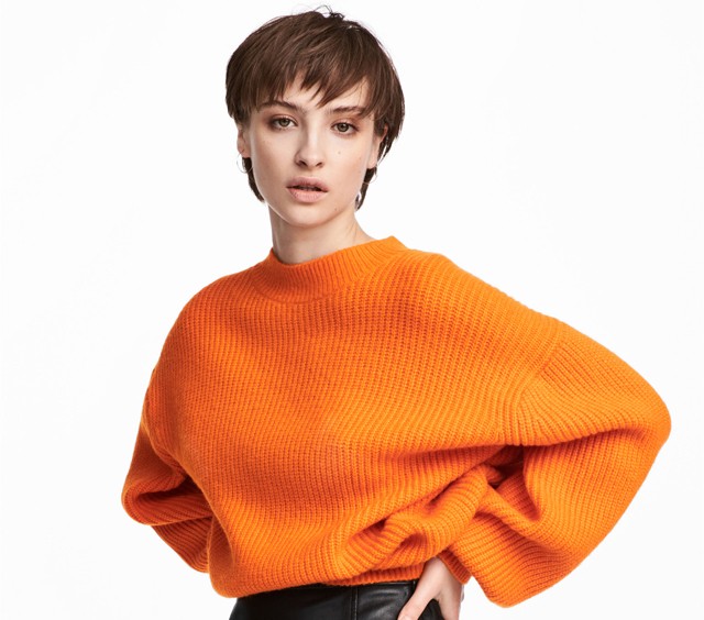 8990 Ft (20% kedvezmény a GLAMOUR-napokon 7192 Ft)