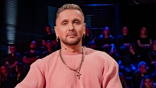 Egy pillanatra kihagyott a lélegzetünk Majka szettjétől: a rapper nem akármit viselt Aréna-koncertjén