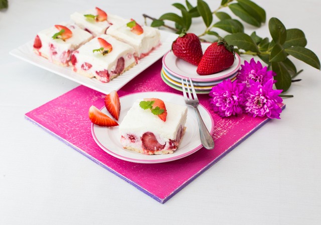 Fehércsoki és eper, ezt a sütit imádni fogod