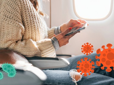 Hemzsegnek a baktériumok a repülőgép fedélzetén: ezekhez inkább ne nyúlj, ha jót akarsz magadnak