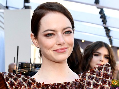 Trónok harca sztárnak öltözött Emma Stone az Oscarra