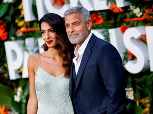 George Clooney és Amal Clooney beragyogták a vörös szőnyeget, egyszerűen öröm rájuk nézni