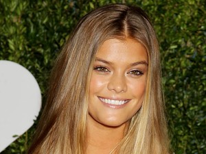 Leonardo DiCaprio barátnője rettenetesen néz ki