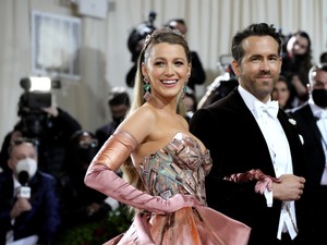 Blake Lively nagyon szexi szettben ünnepelt a Met gála after partiján