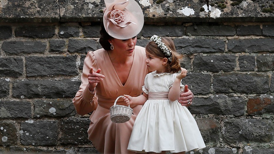 Katalin hercegné és Sarolta hercegnő Pippa Middleton és James Matthews esküvőjén