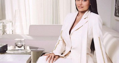 15 milliós nyakláncot kapott Kylie Jenner a szülinapjára! És még csak nem is szép!