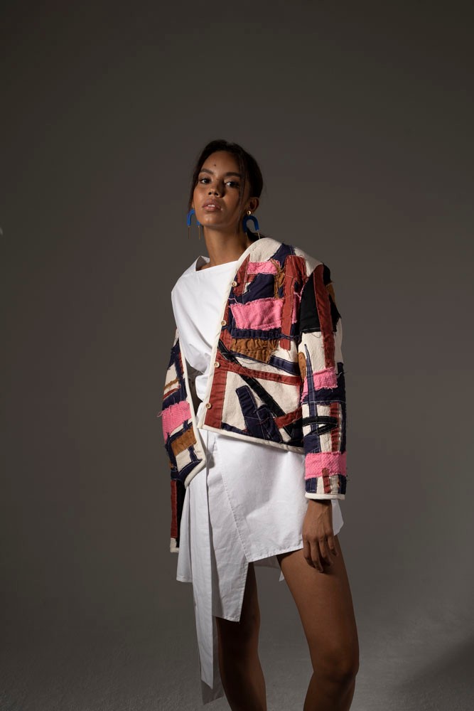 Nagyon különleges ez a patchwork technikával készített dzseki. Bárhová mész majd benne, mindenhol meg fogják kérdezni, honnan van!