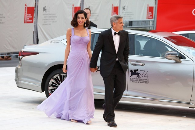 George Clooney és felesége a vörös szőnyegre léptek és minden tündérmesévé változott!
