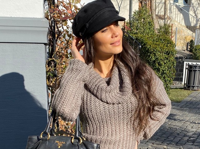 Cserháti Tamara ma kedvenc tűsarkú csizmáját mutatta meg