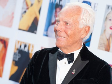 „Minden az én döntésem, és ez meg is látszik” – Giorgio Armani 50 éve töretlen sikerrel igazgatja divatházát