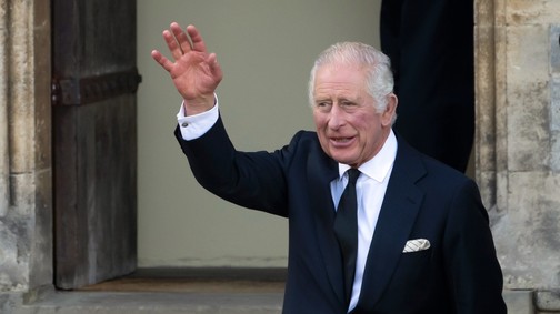 Károly király ezért a női hírességért rajongott felesége mellett is