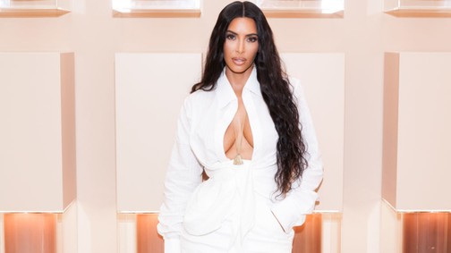 Kim Kardashian Hermés táskája versenyzik a magyar ingatlanok árával